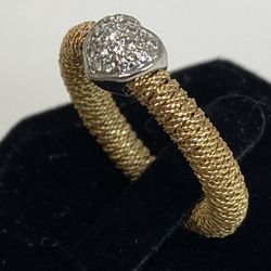 18 K Gold Diamond Ring 