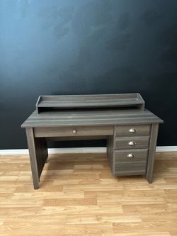Wood Computer Desk with Drawers & Top Shelf