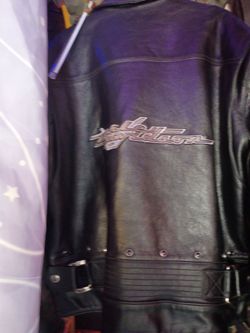Vintage circa 1976 Harley Davidson leather riding jacket