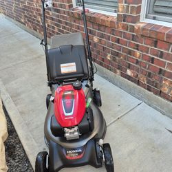 Honda Mower Hrn216 Brand New Nuevo 