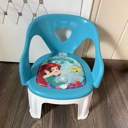 Ariel The Little Mermaid Disney Plastic Kids Chair 