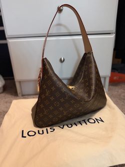 Louis Vuitton Slouchy MM