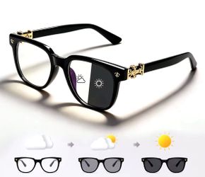 COLOR CHANGING/ PHOTOCHROMIC CHROME HEARTS GLASSES
