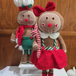 Adorable Standing GINGERBREAD GREETERS - BOY AND GIRL