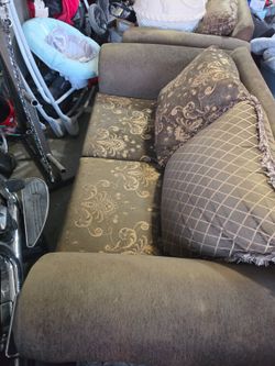 Free couches