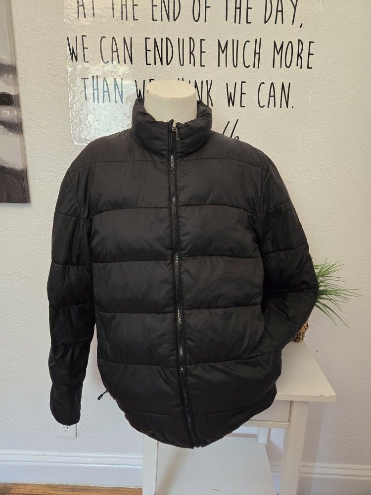 SwissTech Men's Black Puffer Jacket Size Large