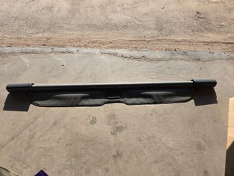 Cargo Cover For Escalade Was On A 2005