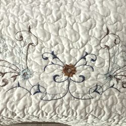 Beautiful Queen Size Quilt
