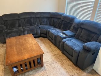 New 3 Reclining Sectional. Grey Or Brown Velvet. 116x104x41H. Free Delivery!