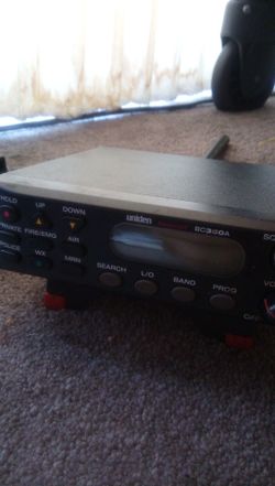 Uniden "bearcat" (BC 350 A) police scanner