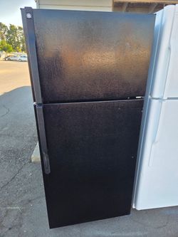 Gr top and bottom refrigerator Apartment Size warranty Financing With Snap If You Qualify