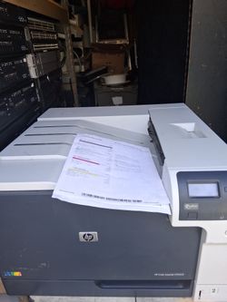 HP Color LaserJet CP5525 Enterprise Printer. Toners Included 