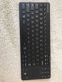 Samsung VG-KBD2000 Wireless keyboard + Touchpad for Smart TVs