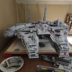 UCS Building Blocks Millennium Falcon