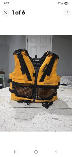 MTI Adventure Life Jacket Junior Size Youth 50-90lbs