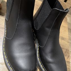 Dr. Martens 2976 Size: UK 5 US 7