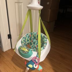 Evenflo Exersaucer Activity Swing and Doorway Jumper