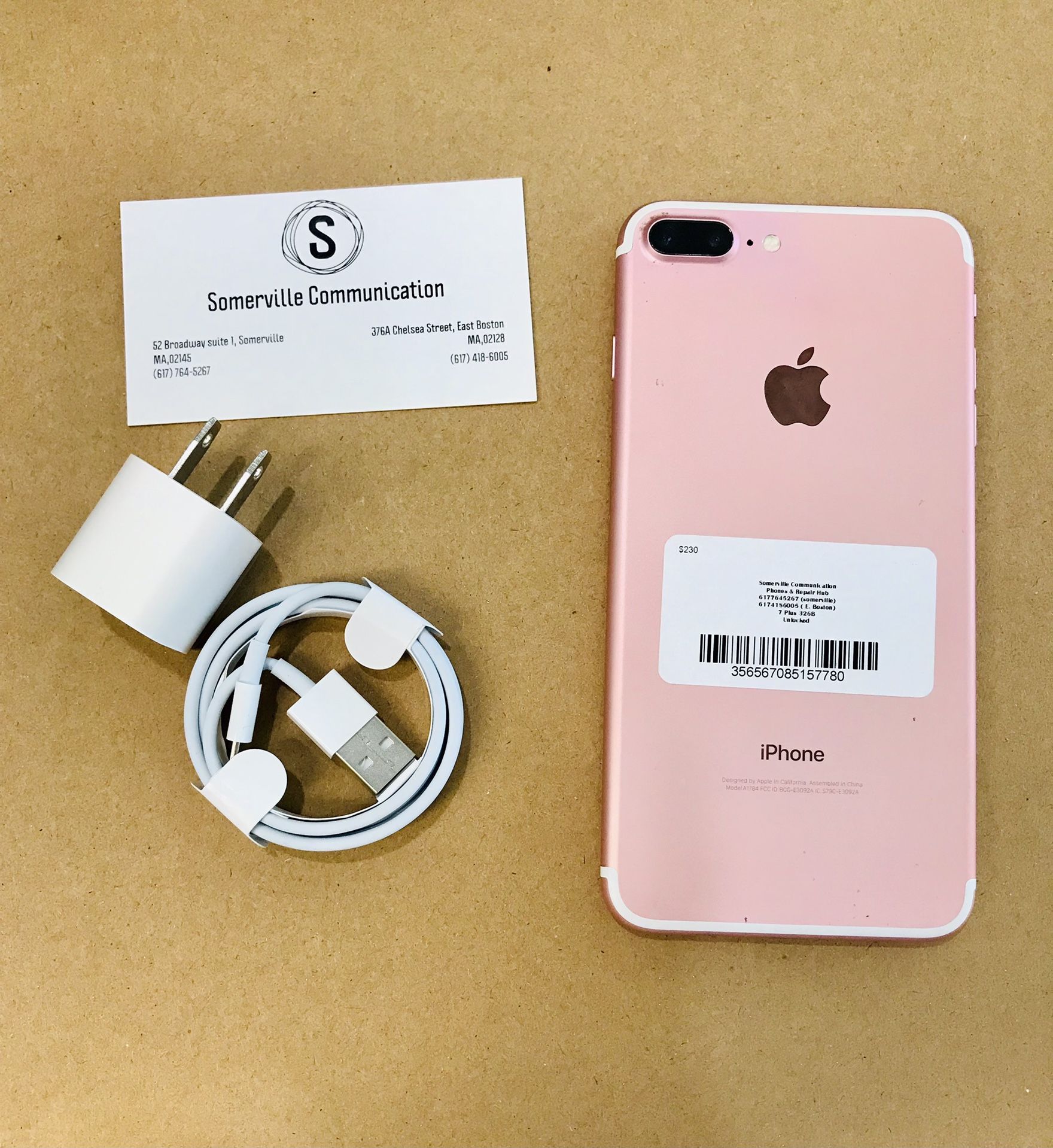 Factory Unlocked iphone 7 plus , sold with store warranty 