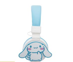 Cinnamon Roll Wireless Headphones 