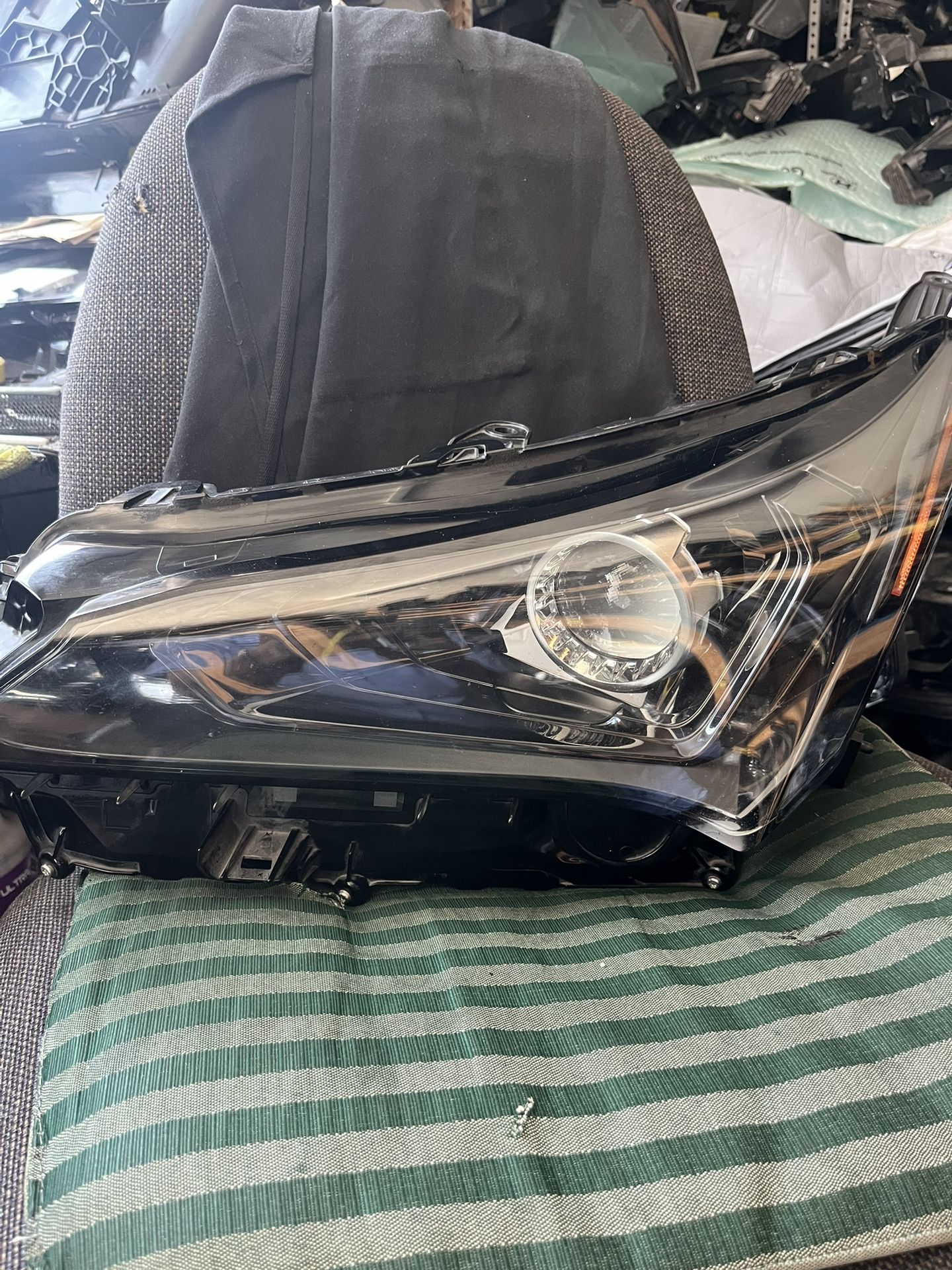 2020 LEXUS  NX LEFT  HEADLIGHT 
