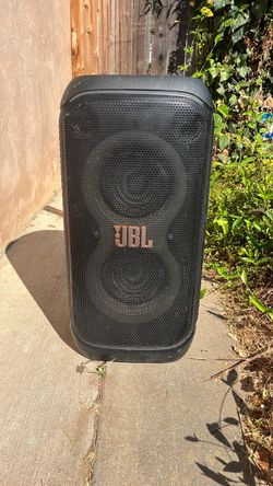JBL PARTY BOX STAGE 320