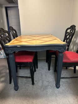 Dining Table Set + 4 Chairs + Extension Leaf