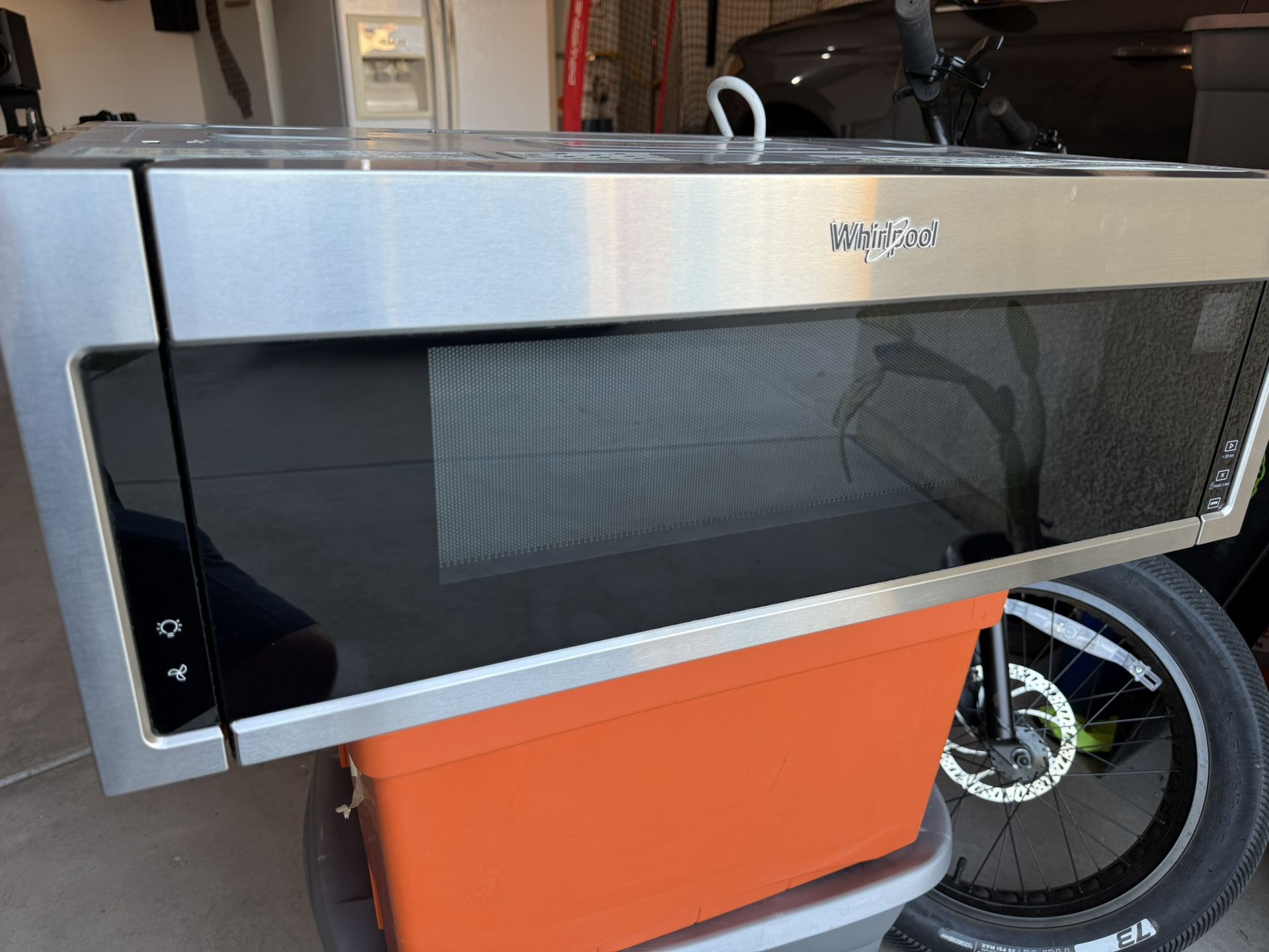 Whirlpool Low Profile OTR microwave