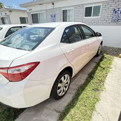 Toyota corola 2014 -144mil millas