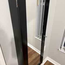 Jewelry Cabinet With Mirror