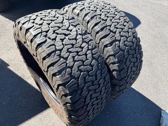 2 BFG KO2 tires 37/13.5/18 with around 75% life