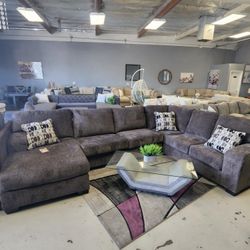 Lf Chaise Drk Grey Sectional 