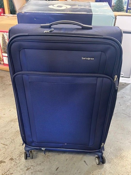Samsonite Renew 2 piece Softside Set (2 in stock)
