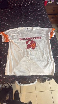 Tampa Bay Buccaneers NFL Graphic T-Shirt