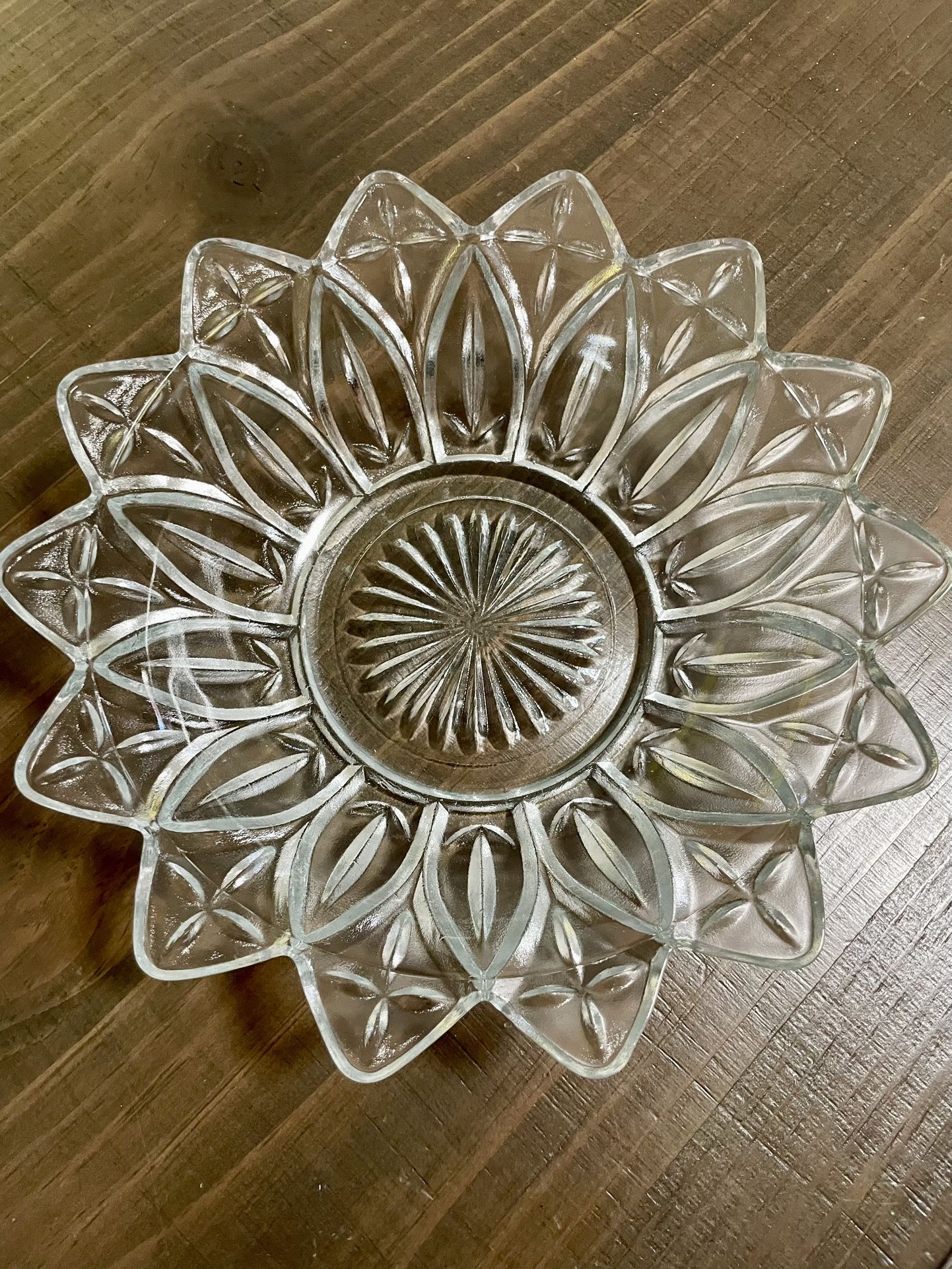 Vintage: Federal Glass Clear Dish Petal Design