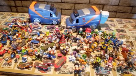Large lot of old teck deck dudes, boards cards dudes 2 VanFormers
