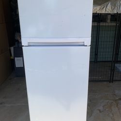 Médium Fridge 