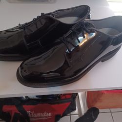 Vibram  Black Gloss Work /military 