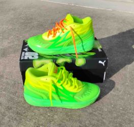 Puma MB.02 LaMelo Ball “Nickelodeon Slime” Sz.6 Youth (Wo.7½) Neon Green