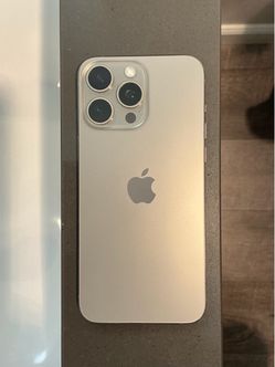 iPhone 15 Pro Max