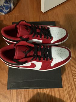 Jordan 1 Low Men’s Size 11