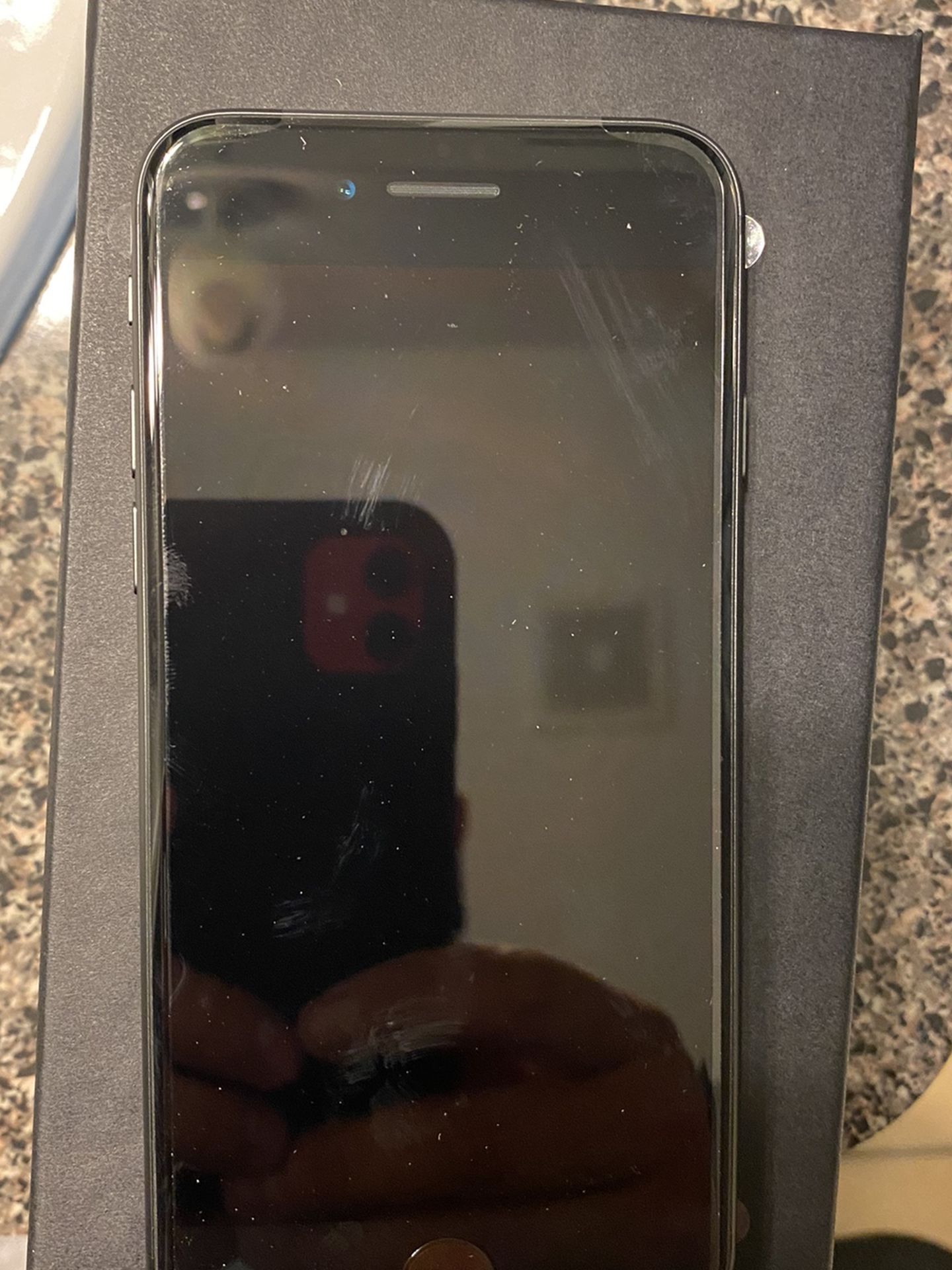 iPhone 8