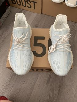 Yeezy 350 V2 Mono Ice Size 8
