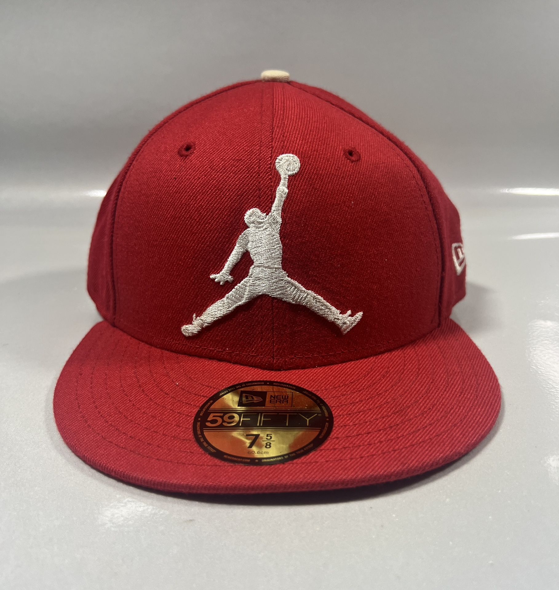Nike Air Jordan Hat Cap Fitted 7 5/8 Red New Era Jumpman Big Logo