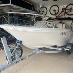 Boston Whaler 2021 13 Super Sport