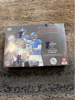 2025 Topps Signature Class Football - Hobby Box