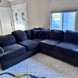 Free Sectional