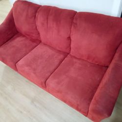 Red Sofa/Pull Out Bed