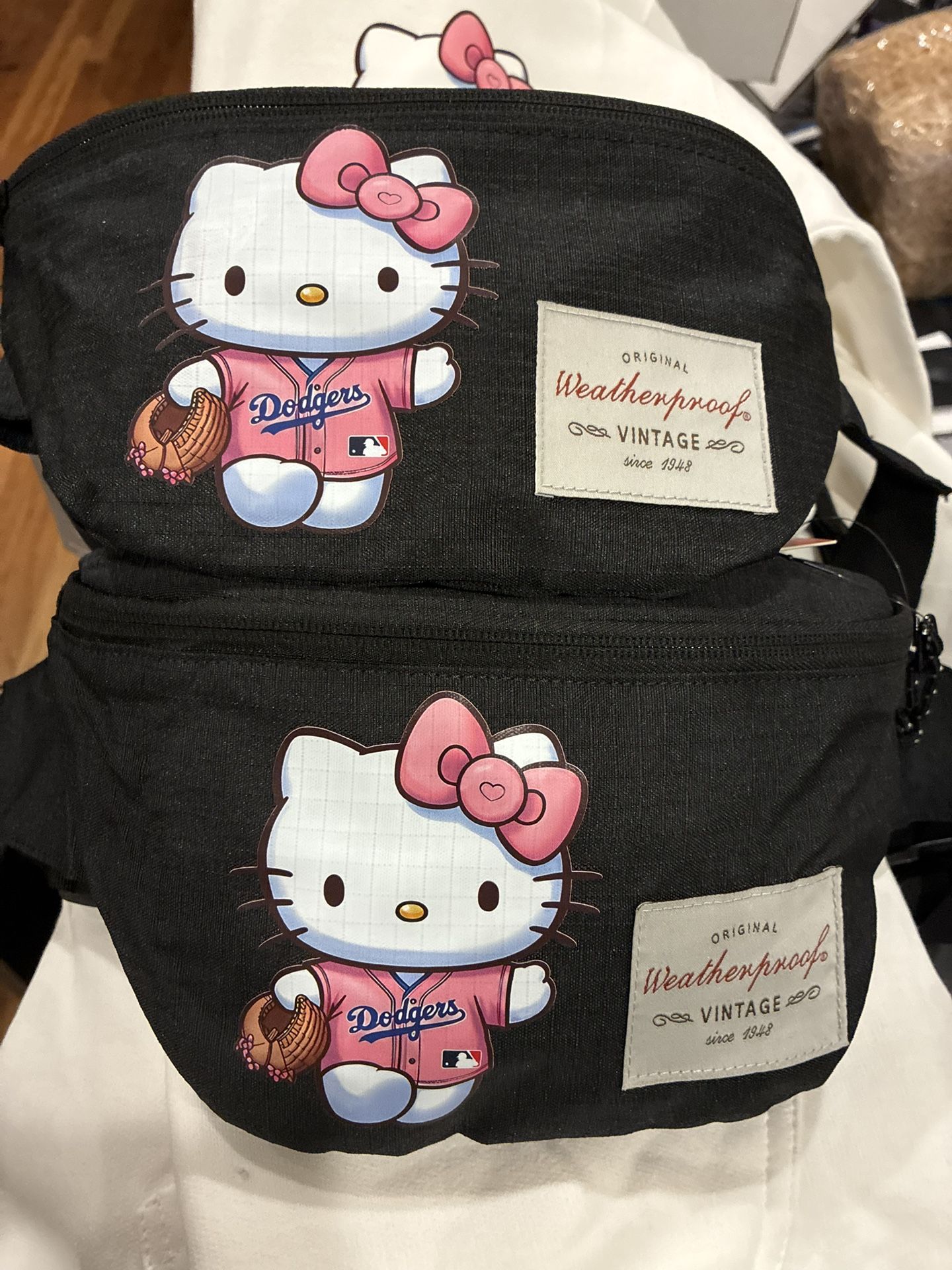 Hello Kitty La Dodgers Fanny Packs