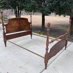 Original Vintage Federal-style Full Size mahogany four-poster bed with acorn finials