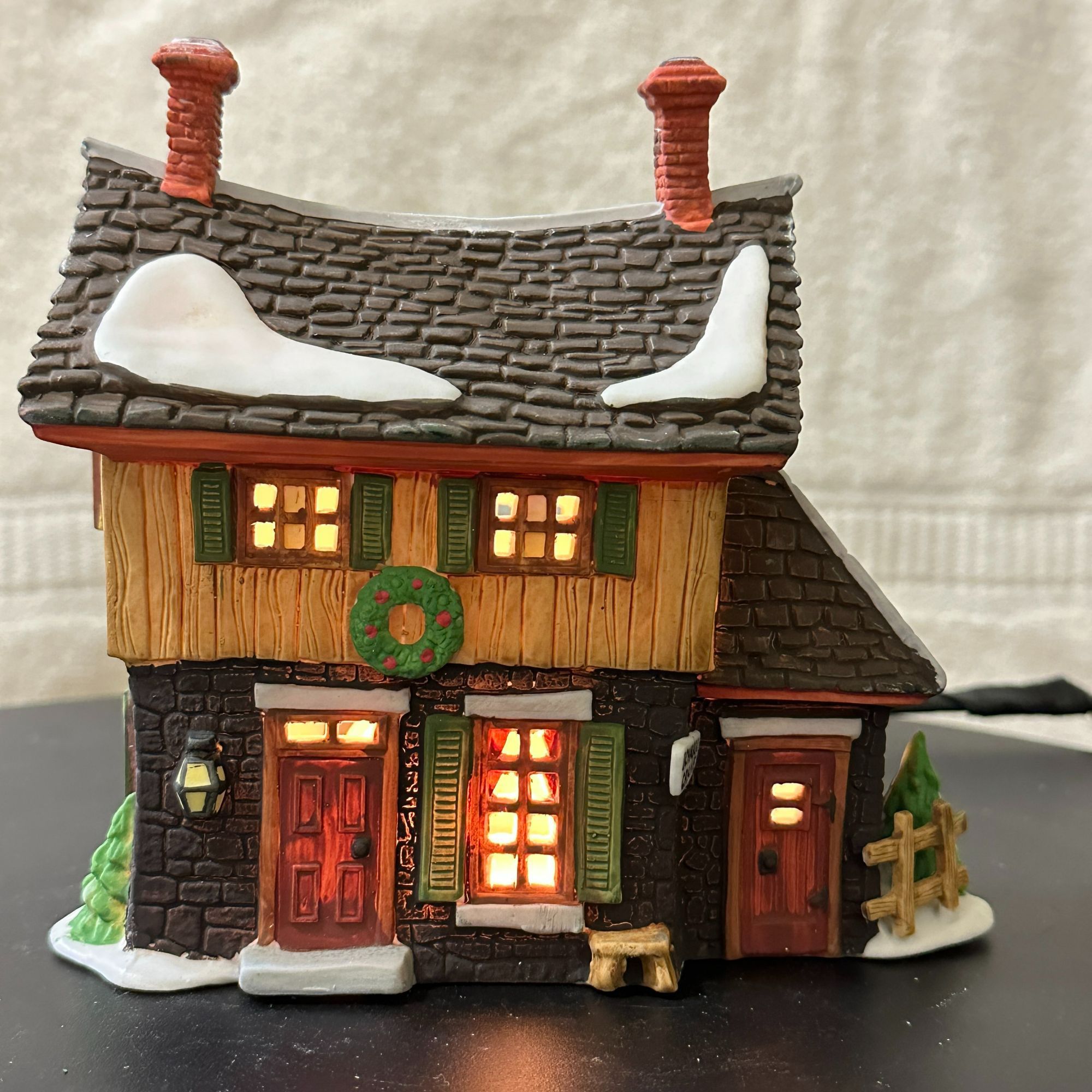 Dept 56 Sleepy Hollow Ichabod Crane's Cottage, New England Village - 1990